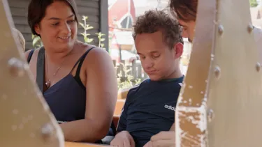 Christmas Magic Came Early For 14 Year Old Jaden And His Family! 🎄💙 In Partnership With Chessington World Of Adventures Resort And Richard House Hospice, Merlin’S Magic Wand Gifted Them An Enhan 3