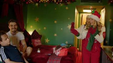 Christmas Magic Came Early For 14 Year Old Jaden And His Family! 🎄💙 In Partnership With Chessington World Of Adventures Resort And Richard House Hospice, Merlin’S Magic Wand Gifted Them An Enhan 2